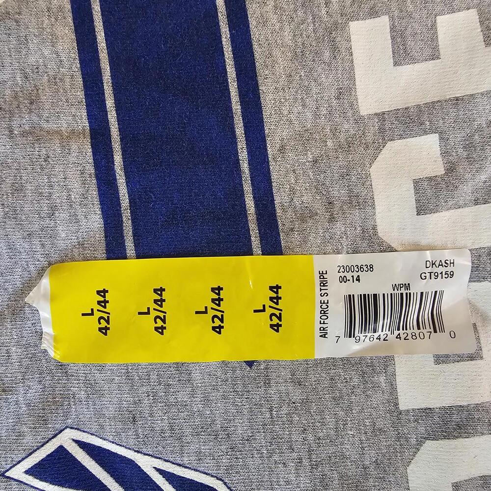 Russell Athletic United States Air Force Graphic T-Shirt - Picture 5 of 5